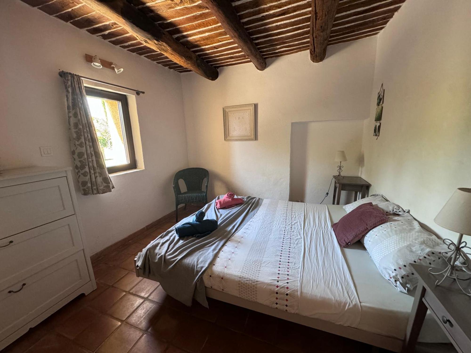 Bastide Du Buou Apartman Puyvert Szoba fotó