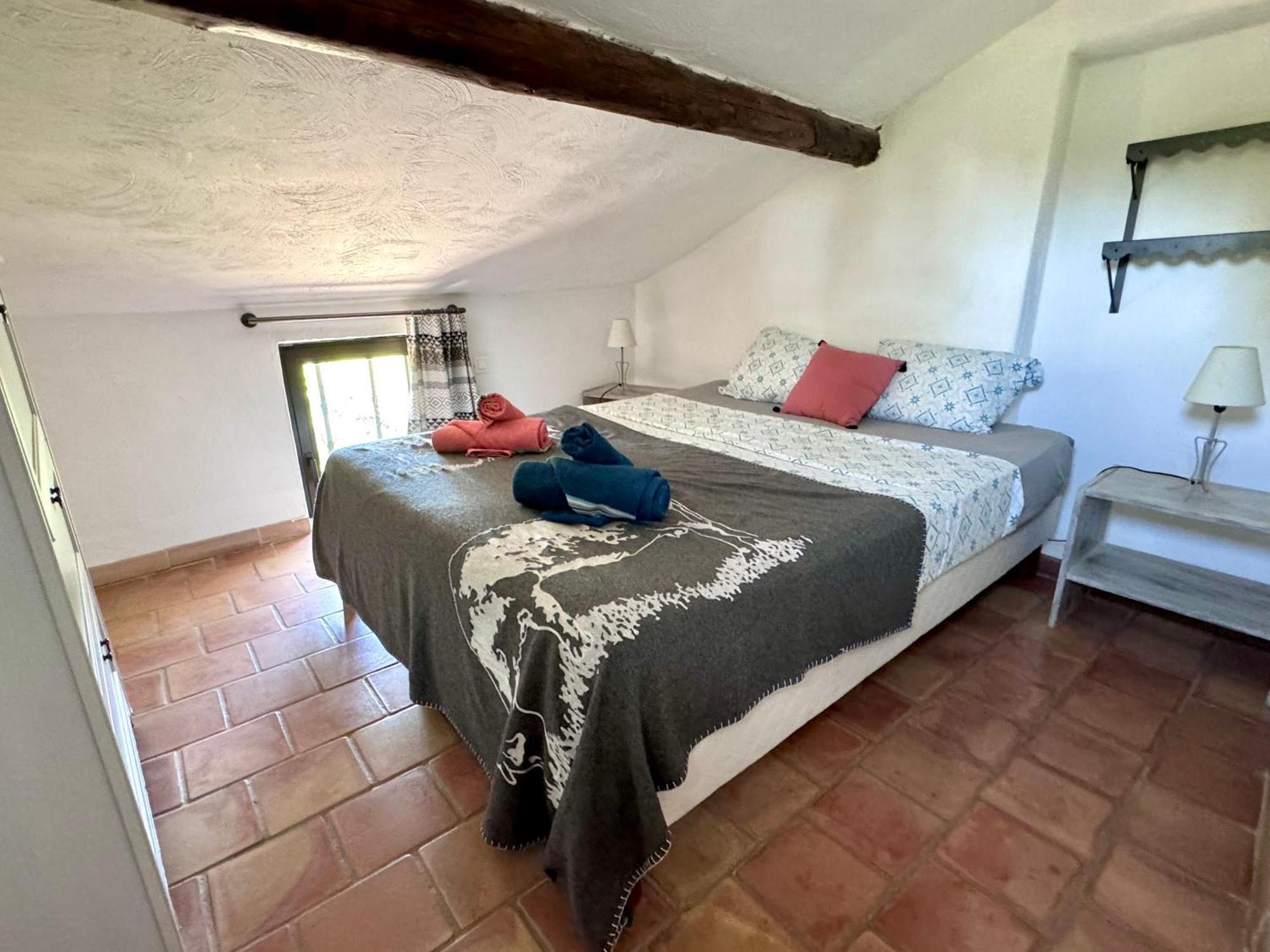 Bastide Du Buou Apartman Puyvert Szoba fotó
